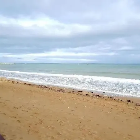 Maisonnette Du Bonheur Semesterbostad *